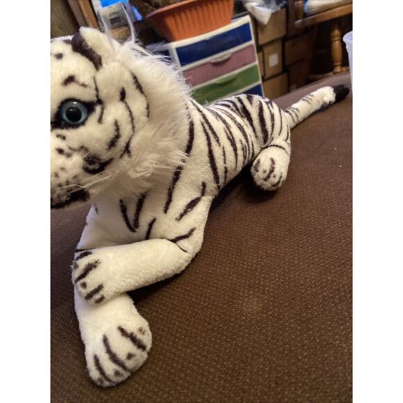 Plush White Tiger 18" to Tail Blue Eyes Long Cross Paws  Read Below - Picture 2 of 12